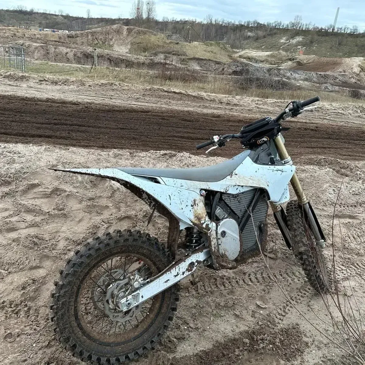 69e6782e-73d6-4025-8c32-cfcb956236bf